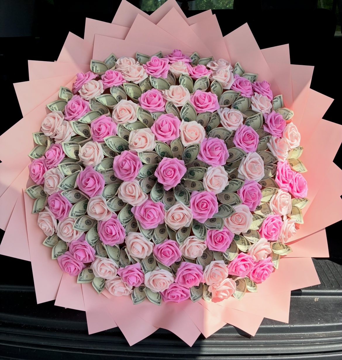 DeluxeFoam Rose Bouquet