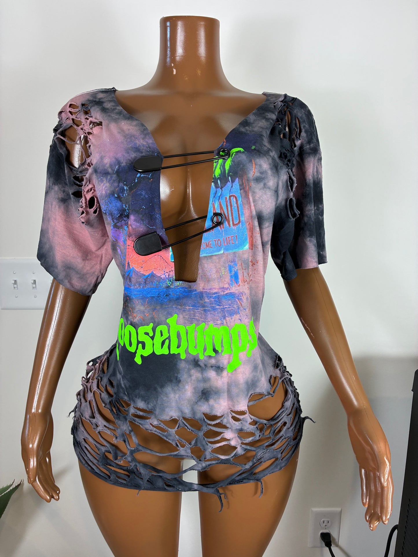 Goosebumps Pin Up Tee